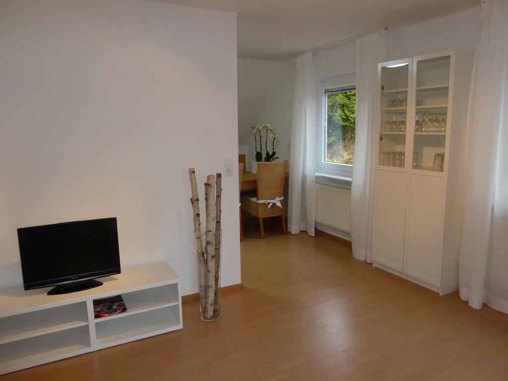 Helle 70 Qm Ferienwohnung Mit Herrlichem Blick Teningen Extérieur photo